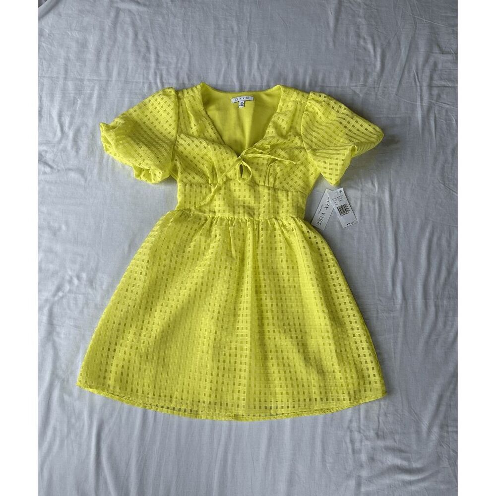 Junior Girl's Bright Yellow Summer Dress, Balloon Sleeves, Mini Dress, XS, NWT